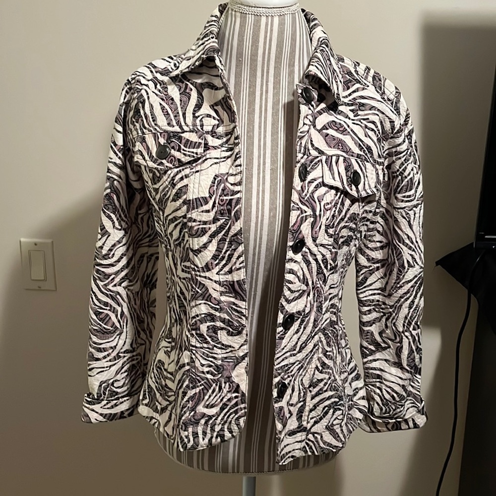 NWT (never worn) light weight jacket.